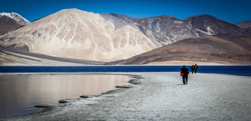 Striking Kashmir with Ladakh